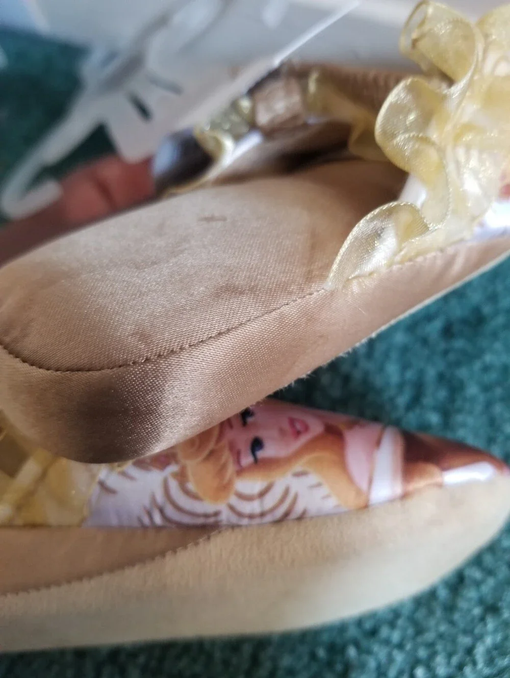 Disney Slippers Size 7/8 Toddler - Review Pics Before Purchase - Best To Bundle